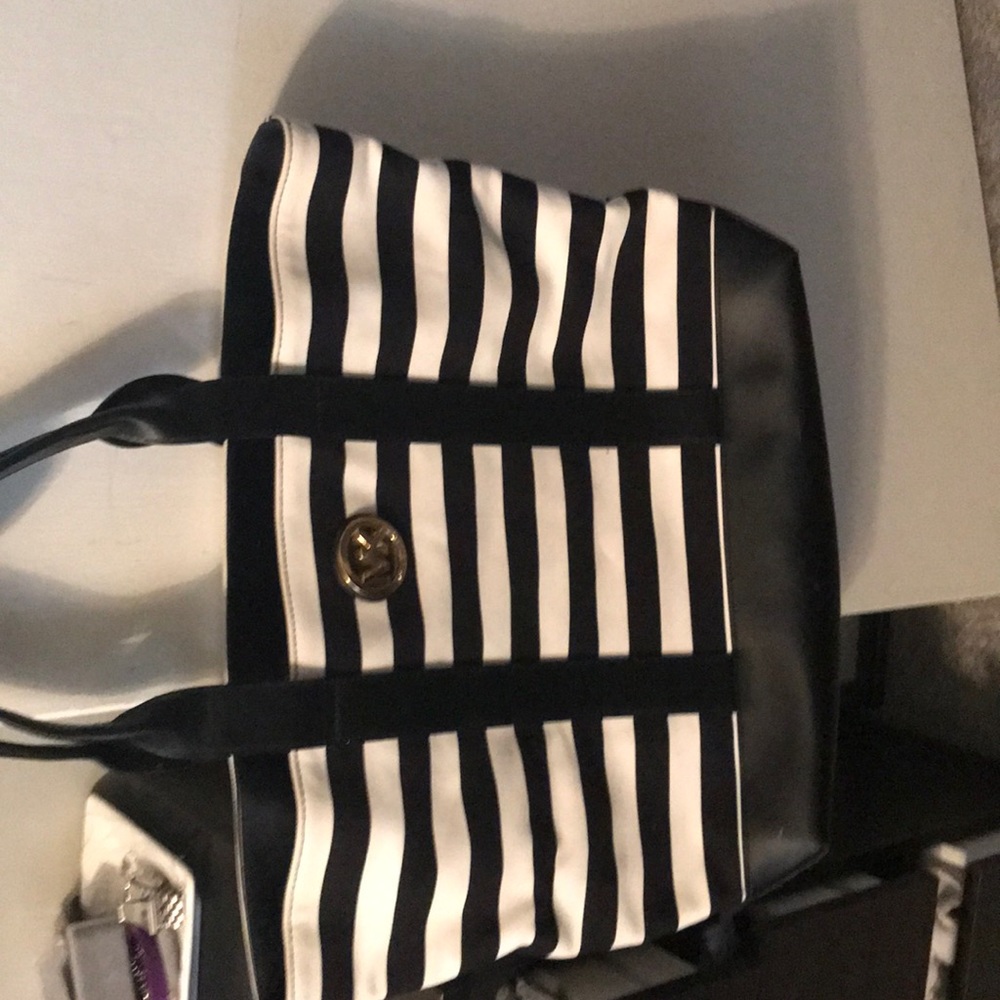 Micheal kors tote